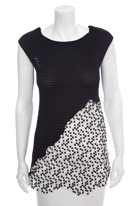 Chanel Black and White Sleeveless Blouse SZ 36