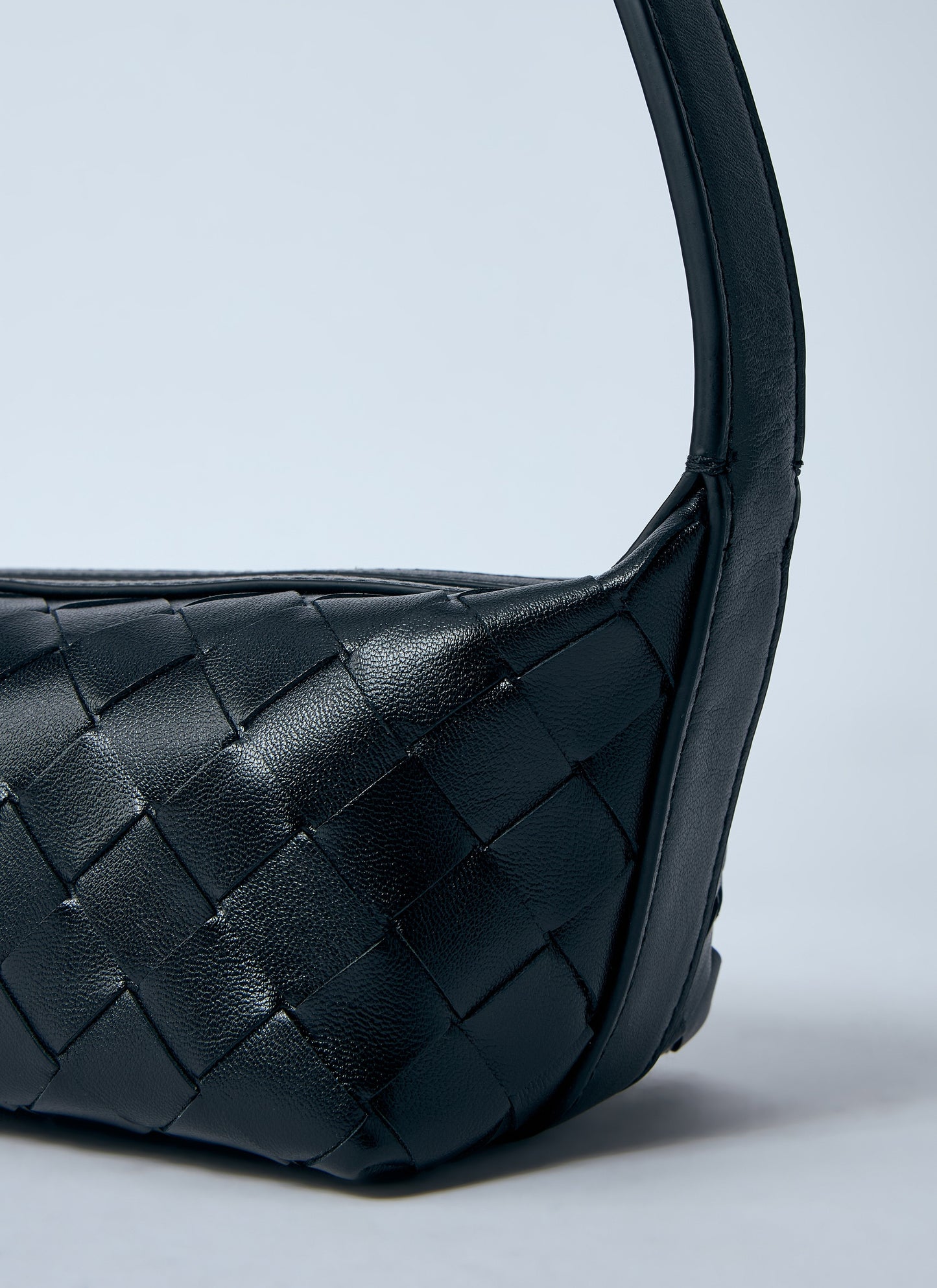 Bottega Veneta Women Mini Wallace Handbag