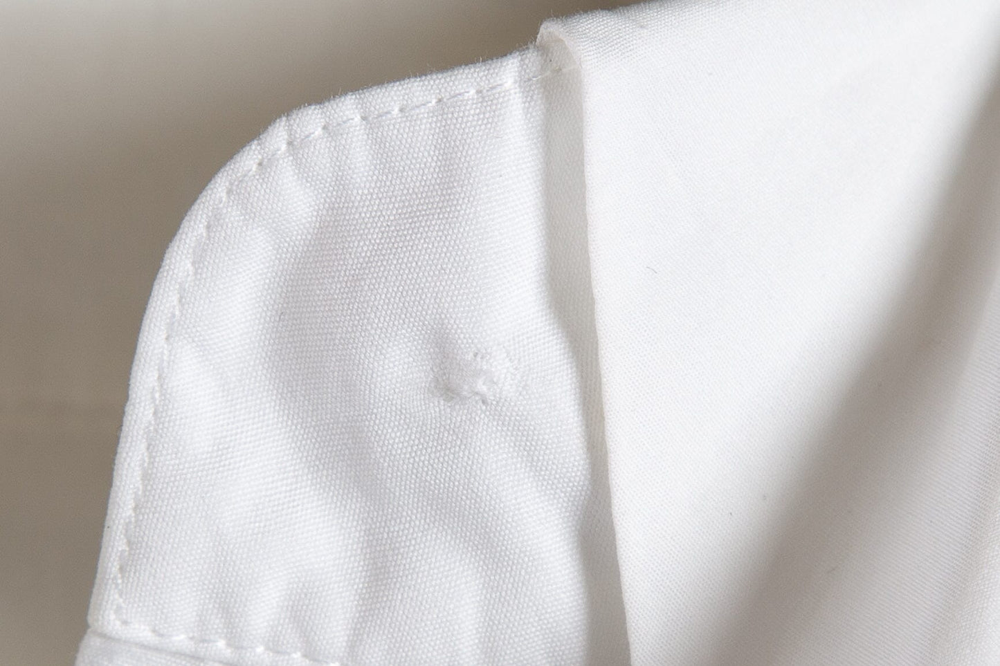 Chanel White Cropped Double Pocket Blouse SZ 34