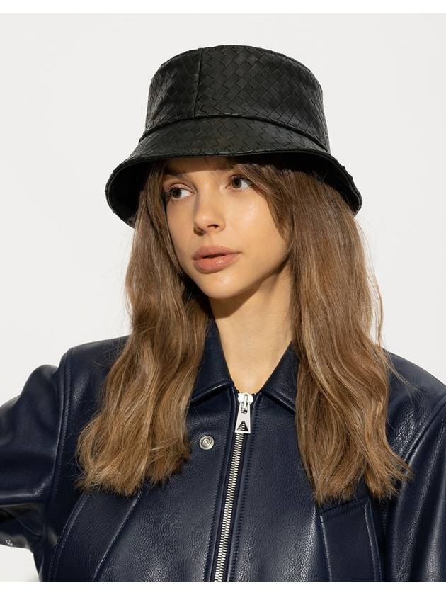 Bottega Veneta Intrecciato Leather Bucket Hat Black
