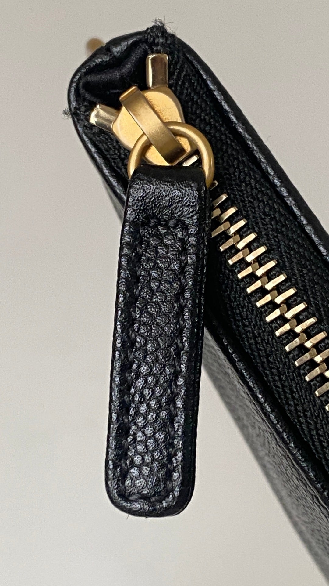 CHANEL 25C Hobo Bag 42cm Black Grained Calfskin