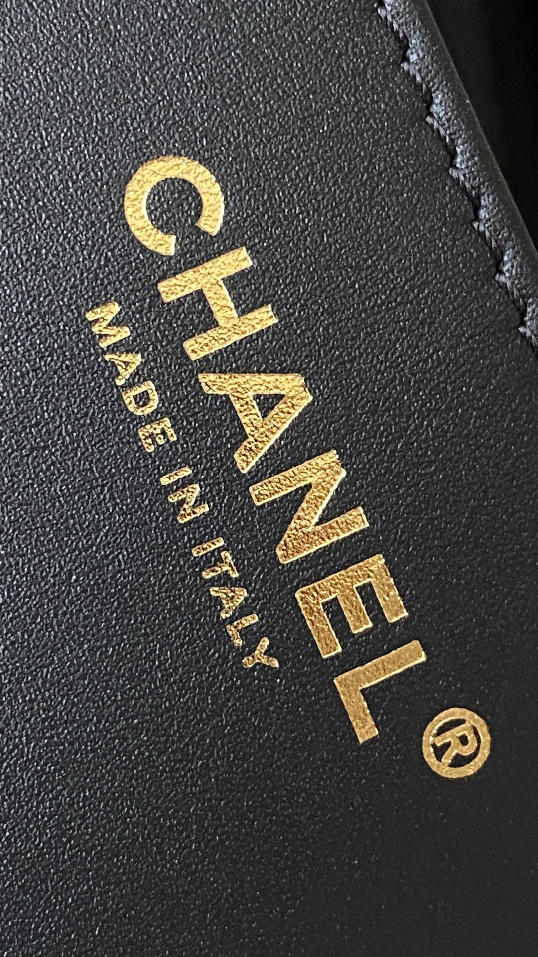 CHANEL 25C Hobo Bag 42cm Black Grained Calfskin