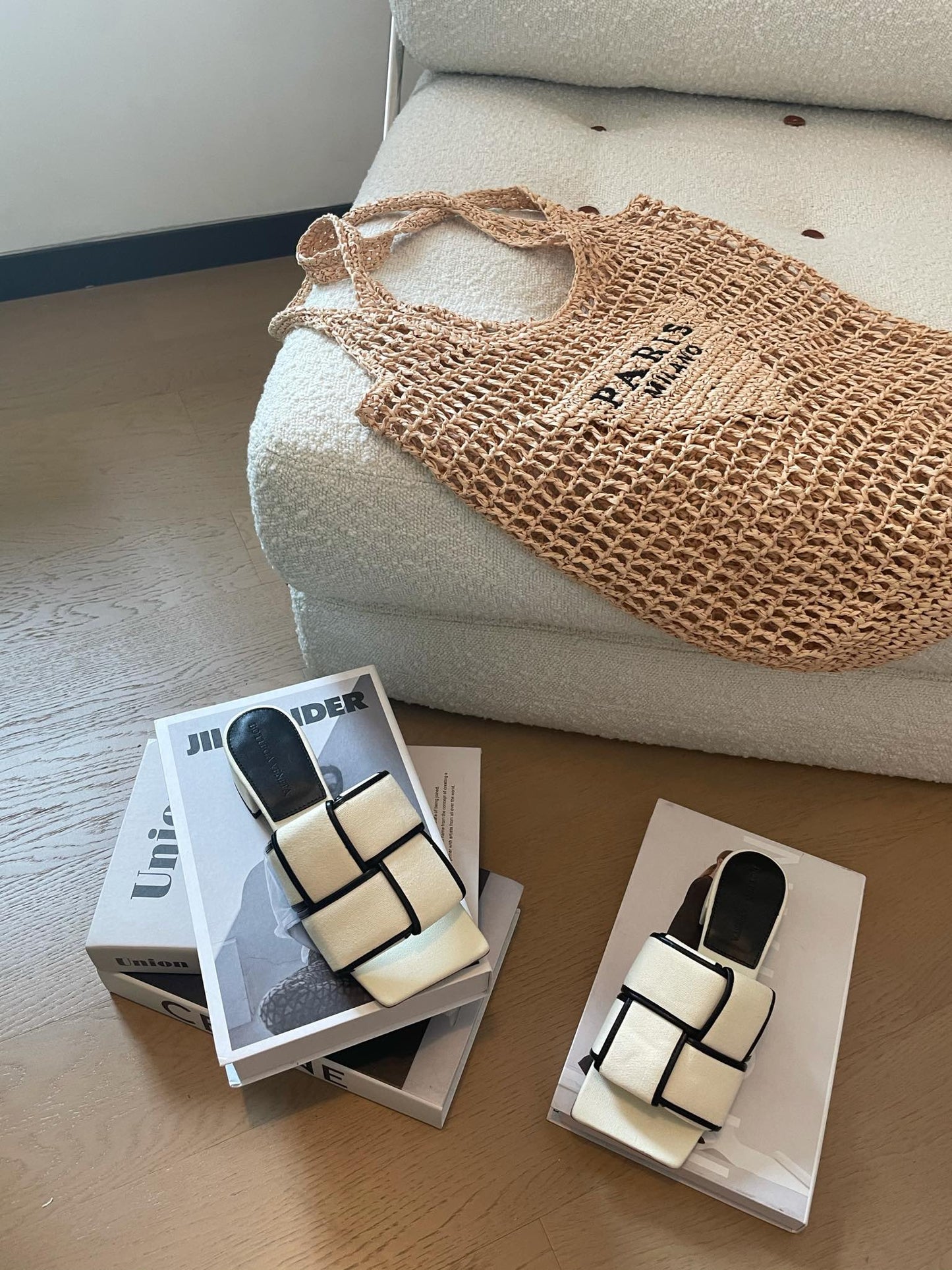 Bottega Veneta patch mule 35 white black cotton