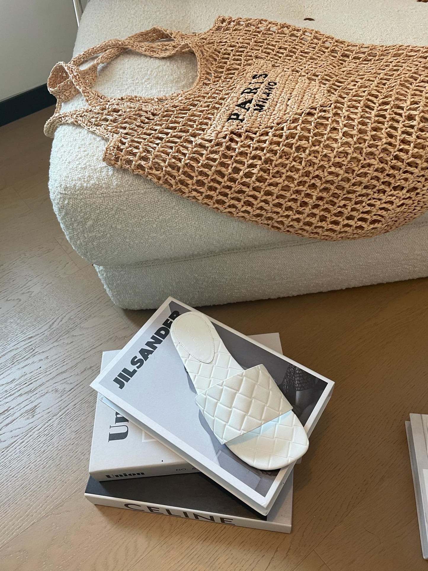 Bottega Veneta amy flat mule white lambskin