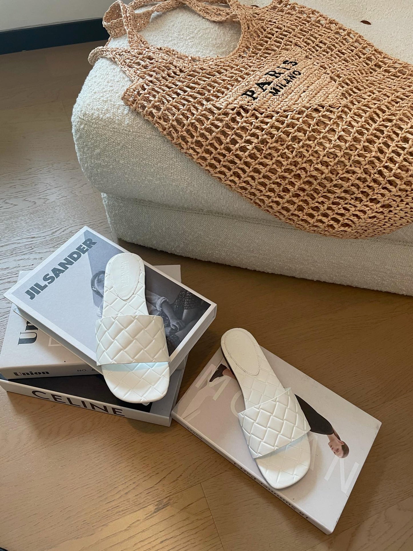 Bottega Veneta amy flat mule white lambskin