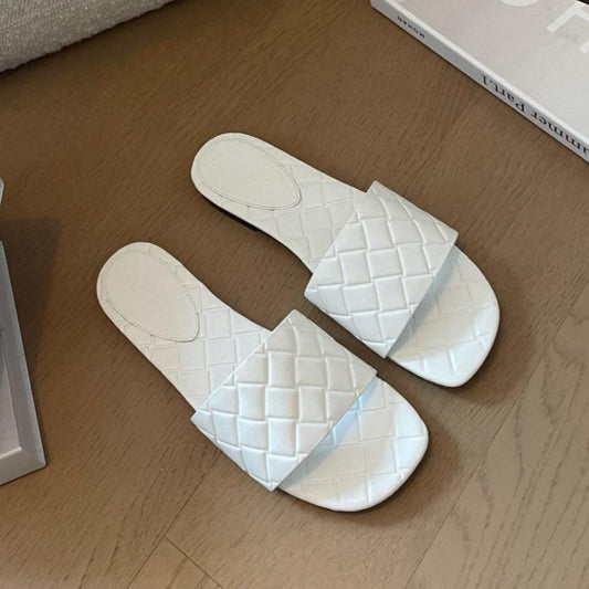 Bottega Veneta amy flat mule white lambskin