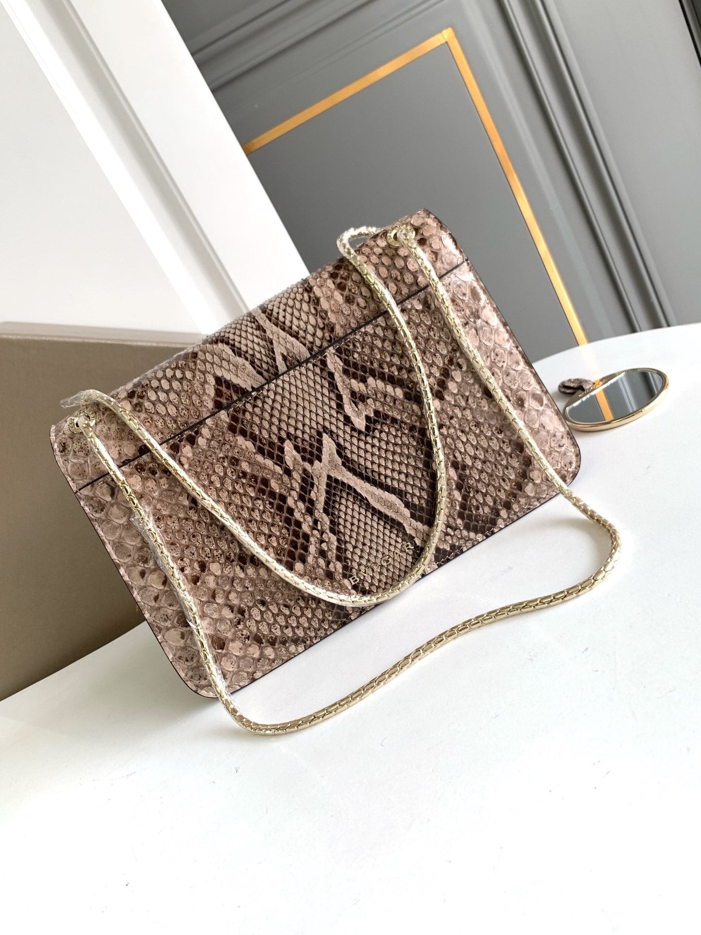 Bottega Veneta HANDBAG 25 IN GREY SHINY PYTHON LEATHER