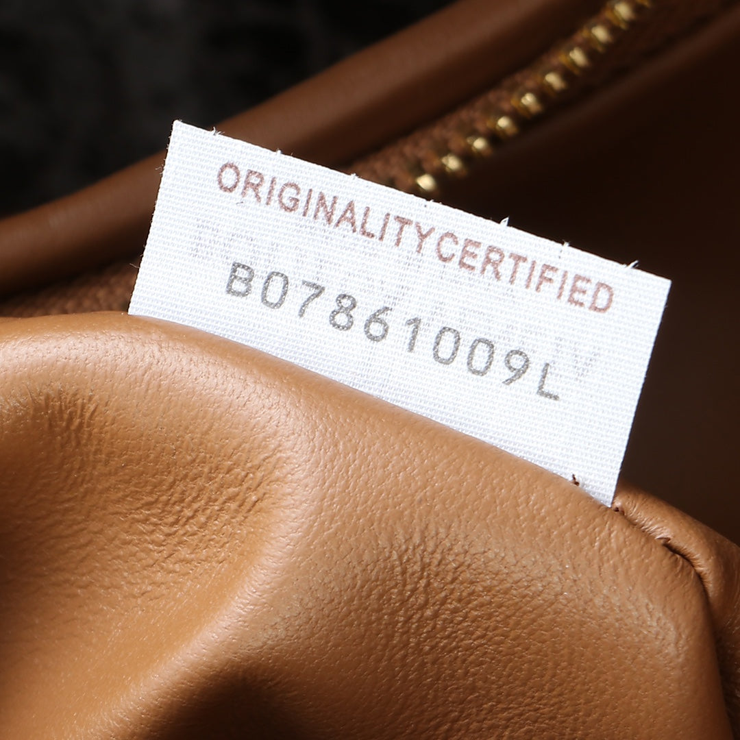 Bottega Veneta small jodie 48 brown lambskin