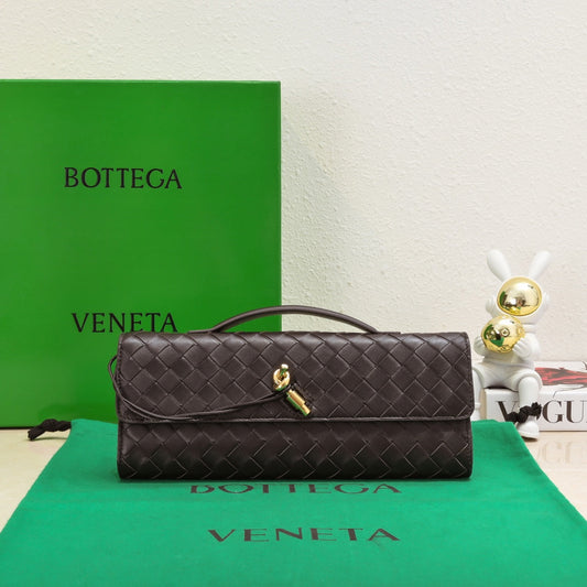 Bottega Veneta BV Long Clutch Andiamo With Handle 31cm Fondant Calfskin Ghw