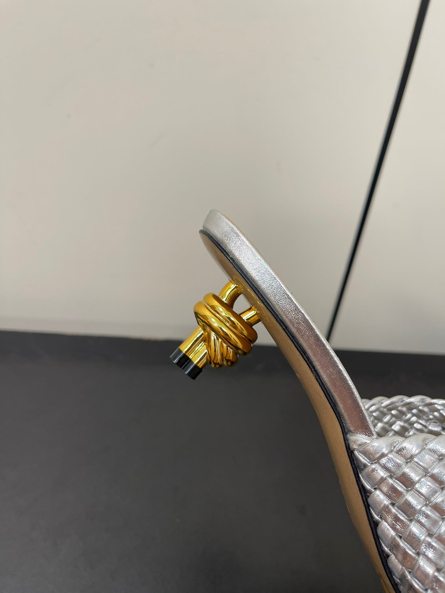 Bottega Veneta knot mule 55 silver metalic lambskin