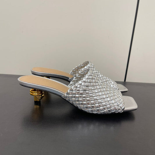 Bottega Veneta knot mule 55 silver metalic lambskin