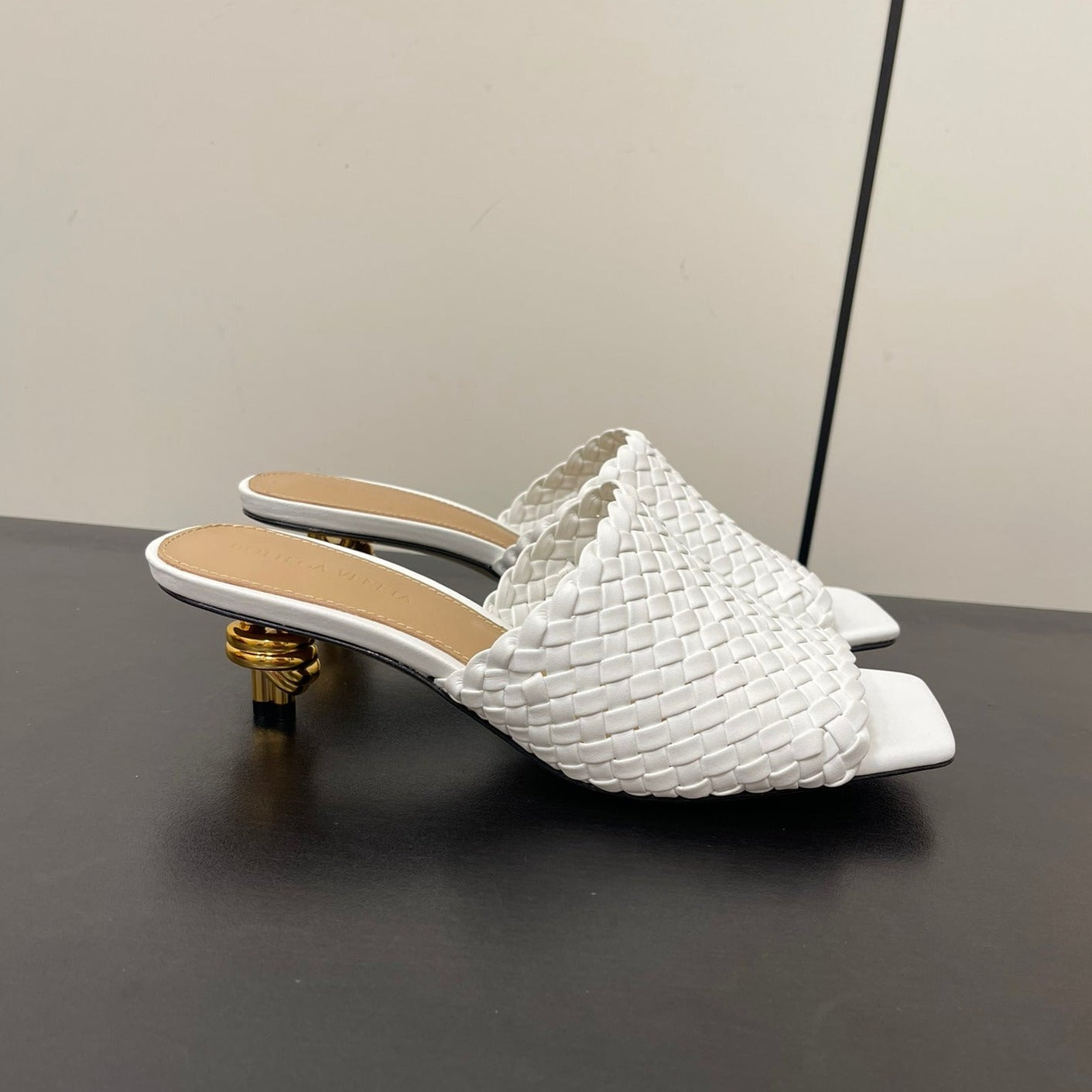 Bottega Veneta knot mule 55 white lambskin