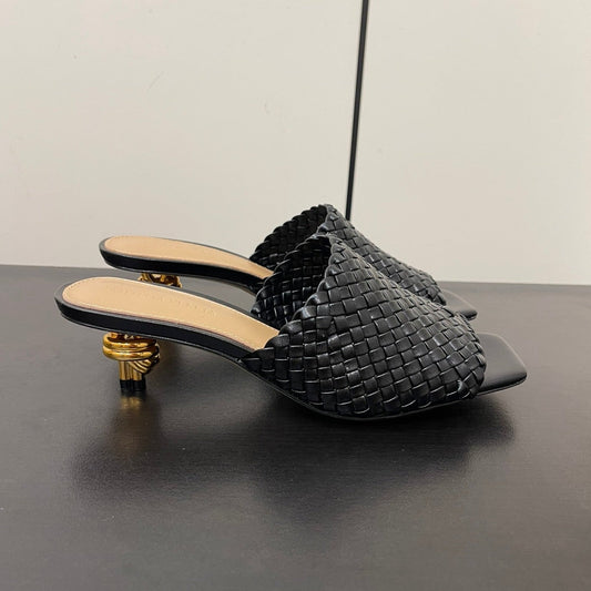 Bottega Veneta knot mule 55 black lambskin