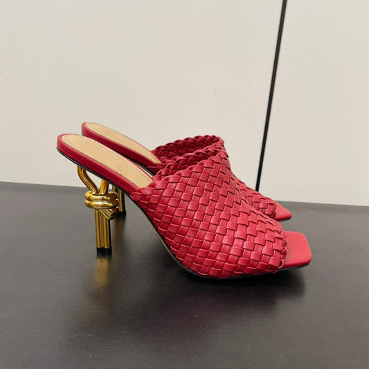Bottega Veneta knot mule 95 burgundy lambskin