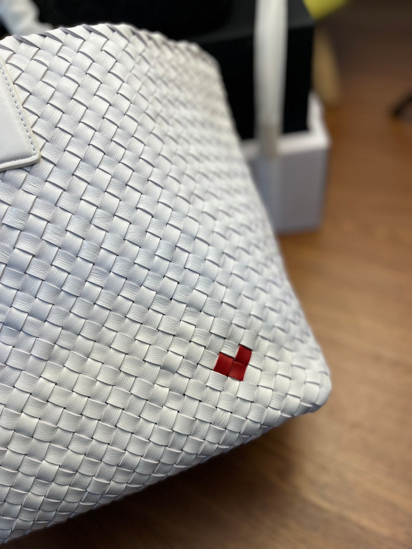 Bottega Veneta SMALL CABAT 33 IN WHITE LAMBSKIN