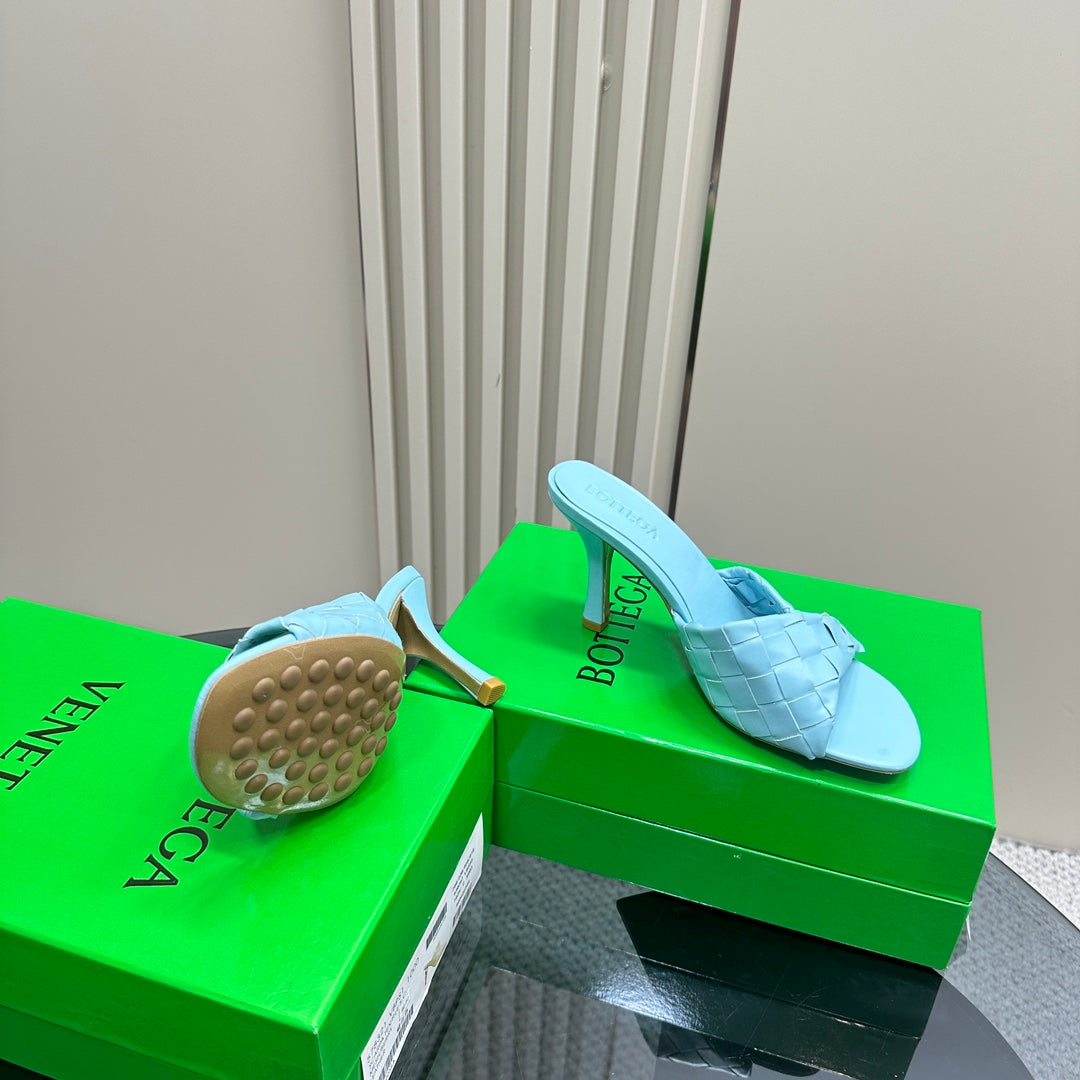Bottega Veneta blink mule 95 turquoise lambskin