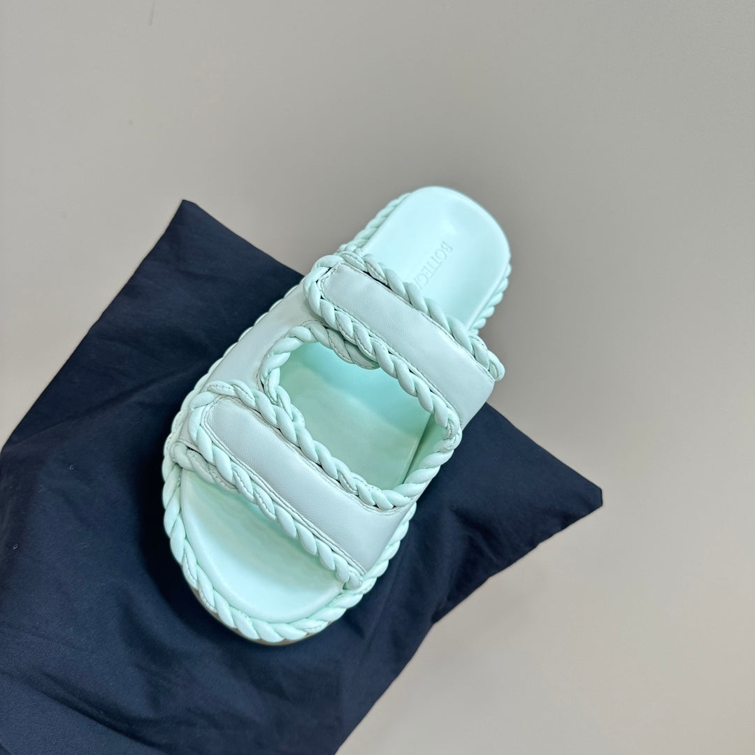 Bottega Veneta jack flat mule turquoise lambskin