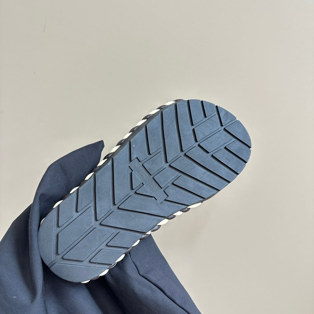 Bottega Veneta jack flat mule white black canvas lambskin