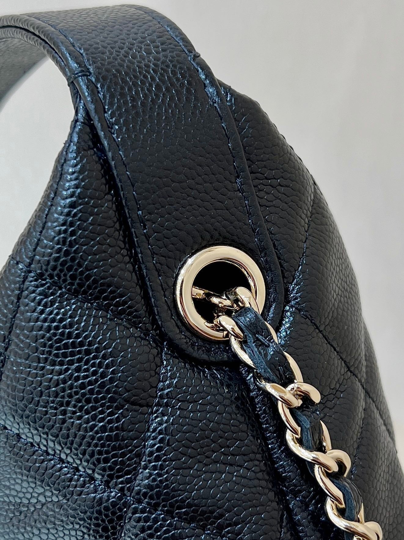CHANEL 25C Hobo Bag 19cm Black Grained Calfskin