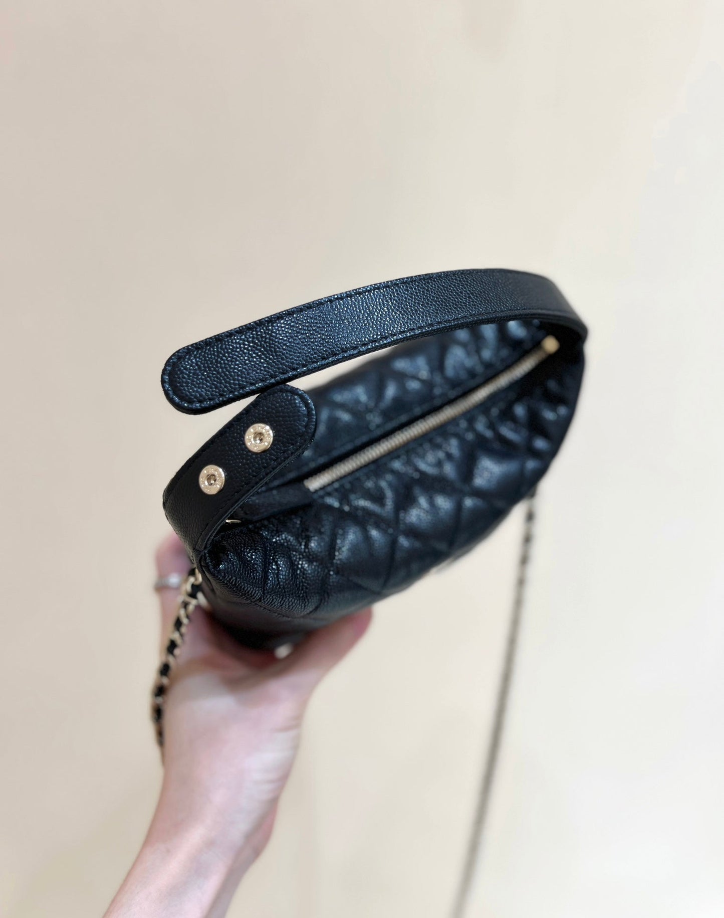 CHANEL 25C Hobo Bag 19cm Black Grained Calfskin