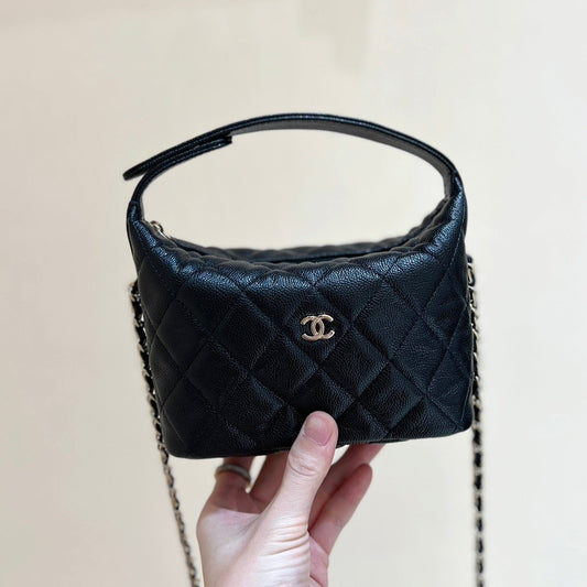 CHANEL 25C Hobo Bag 19cm Black Grained Calfskin