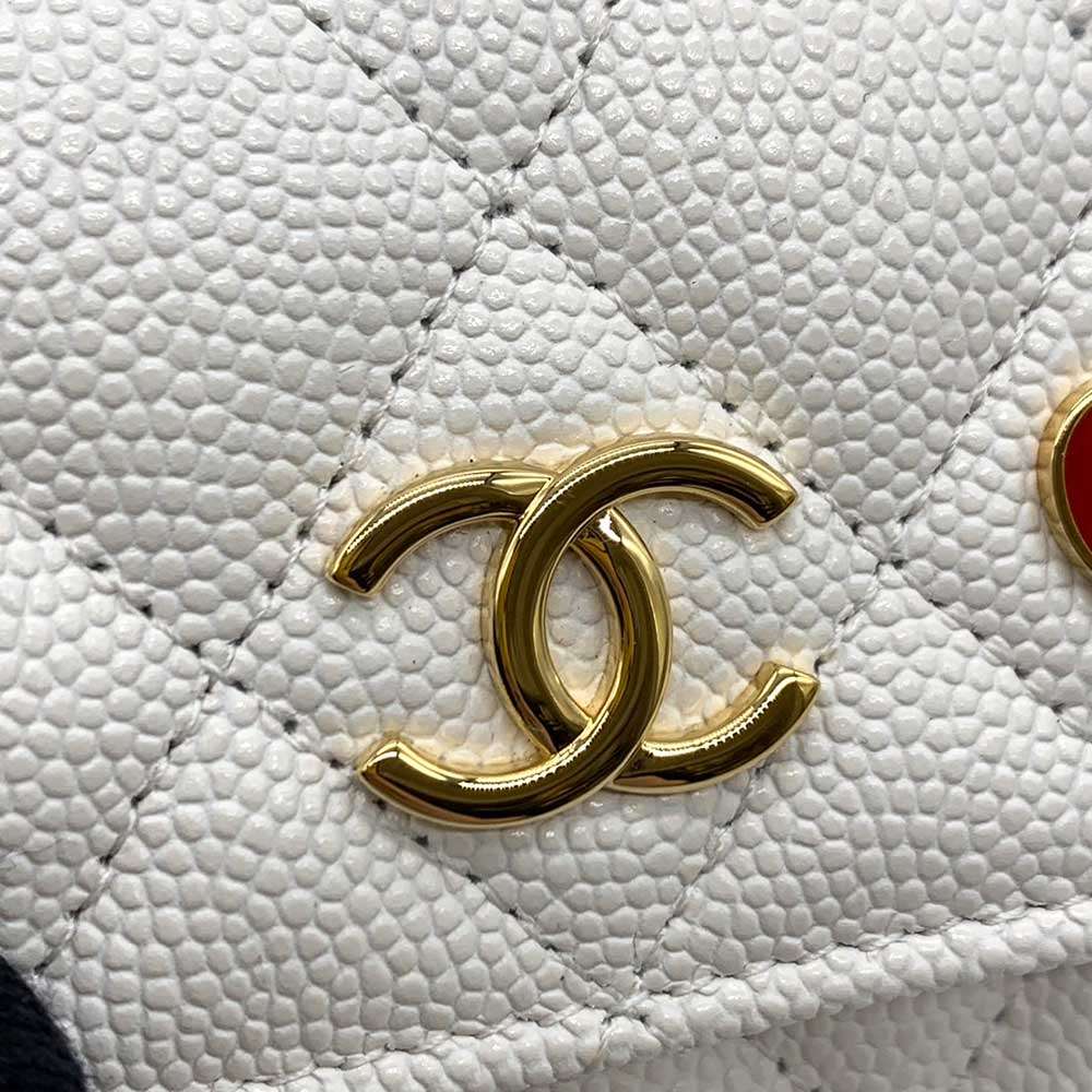 Chanel Caviar Leather Card Case