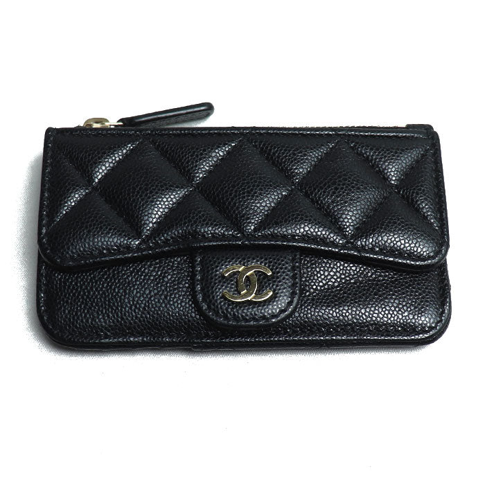 Chanel Matelasse Classic Zip Card Case AP2570